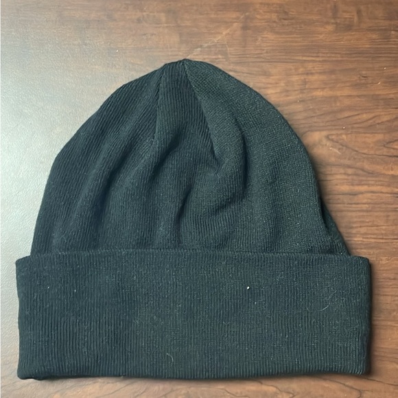 The North Face Beanie - Picture 2 of 4